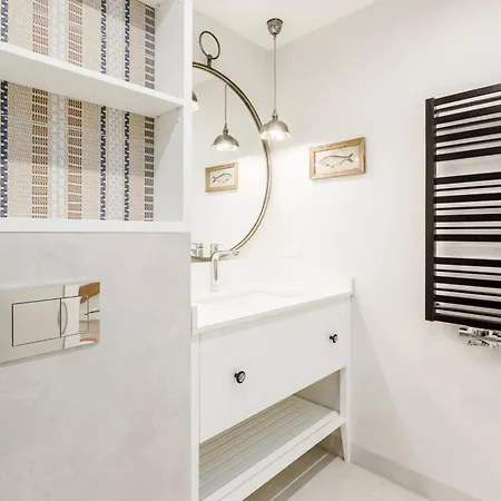 Chmielna 10 - Kompleks Deo - Old Town By Rent Like Aparthotel 3*