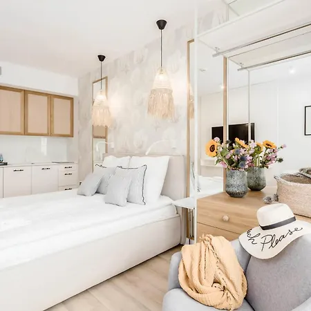 公寓式酒店 Chmielna 10 - Kompleks Deo - Old Town By Rent Like 格但斯克
