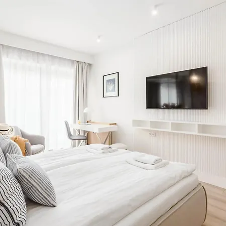 Chmielna 10 - Kompleks Deo - Old Town By Rent Like 3*